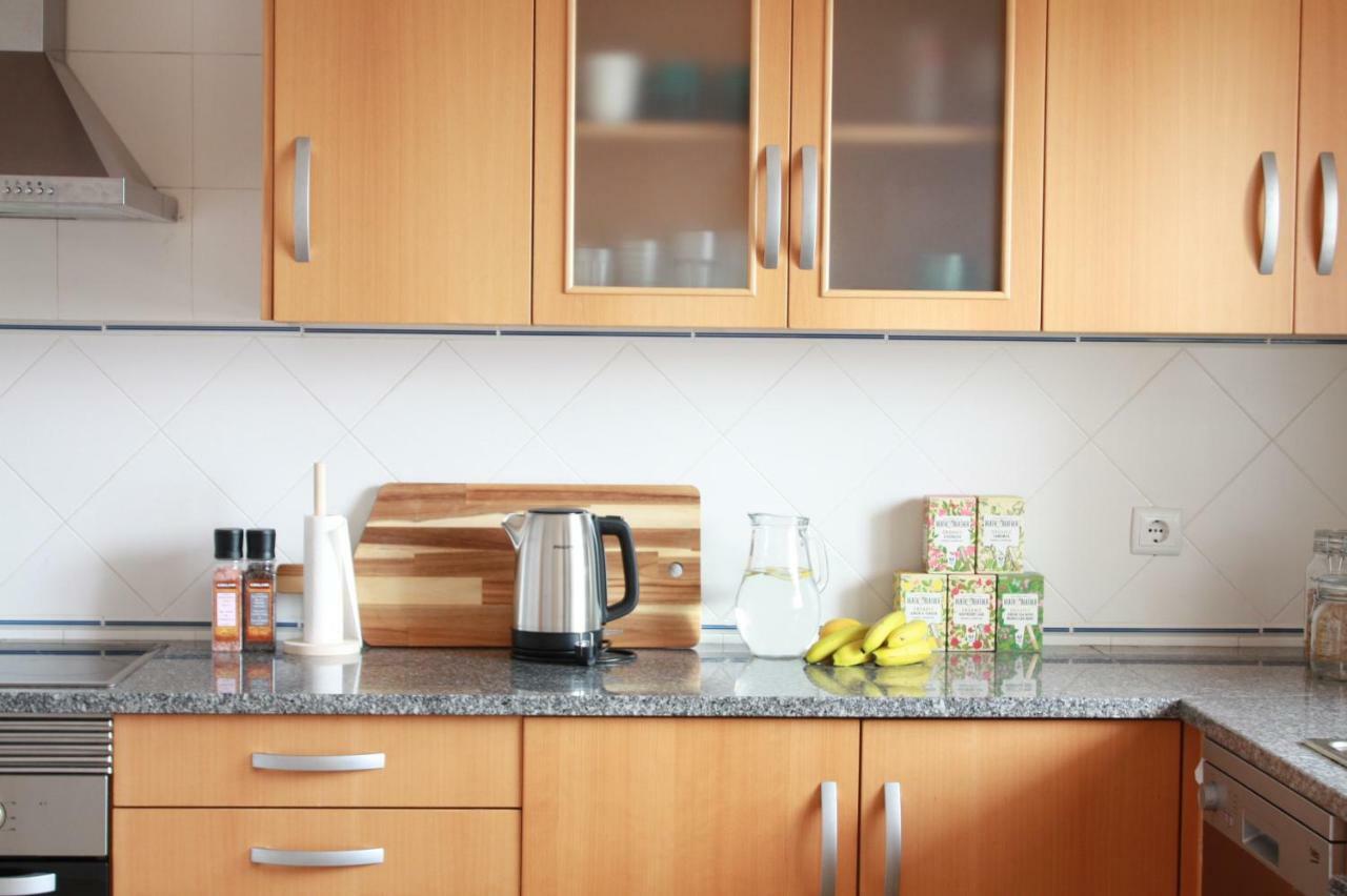 בורגאו Casa Lua Guesthouse מראה חיצוני תמונה