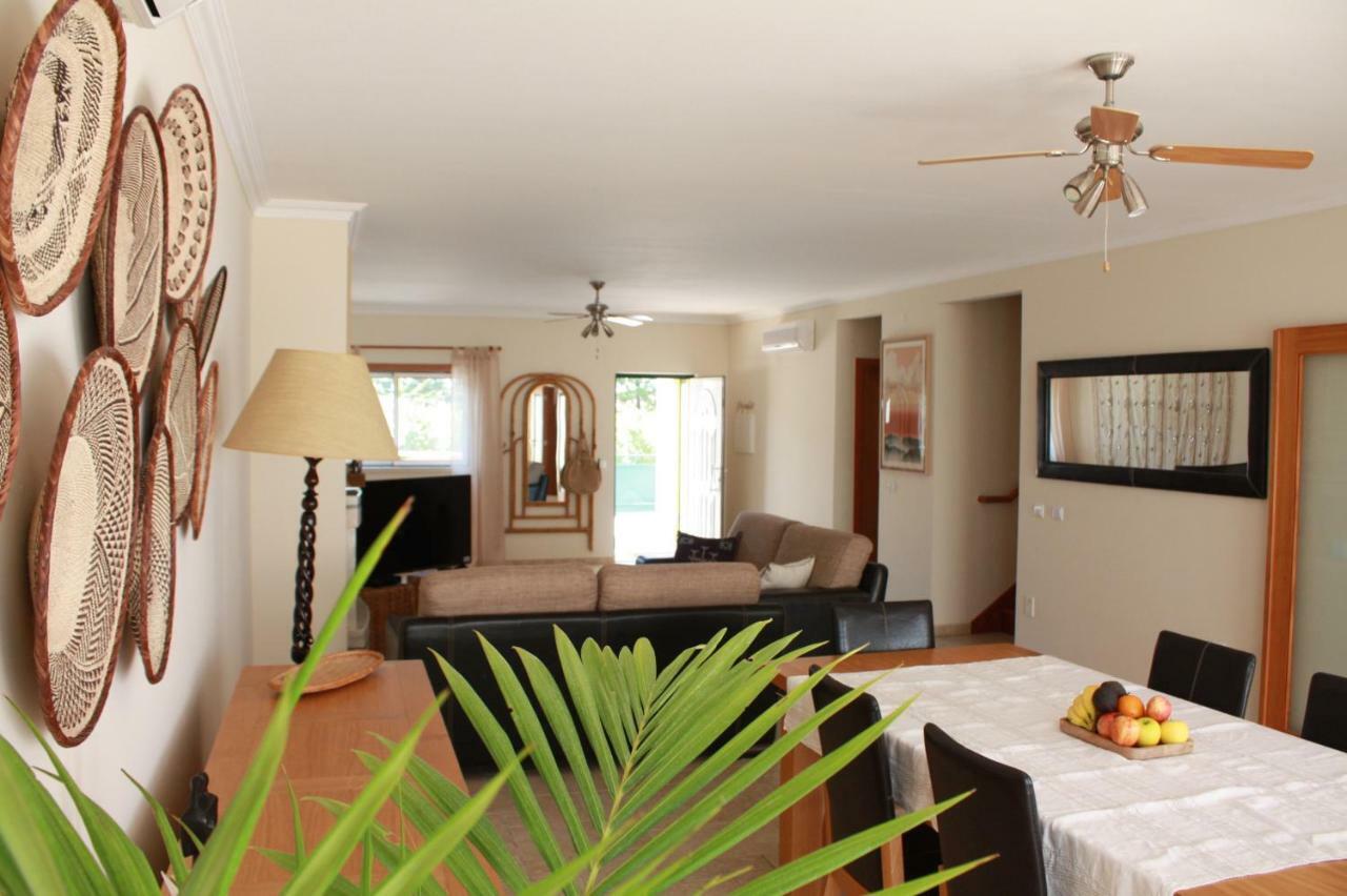 בורגאו Casa Lua Guesthouse מראה חיצוני תמונה