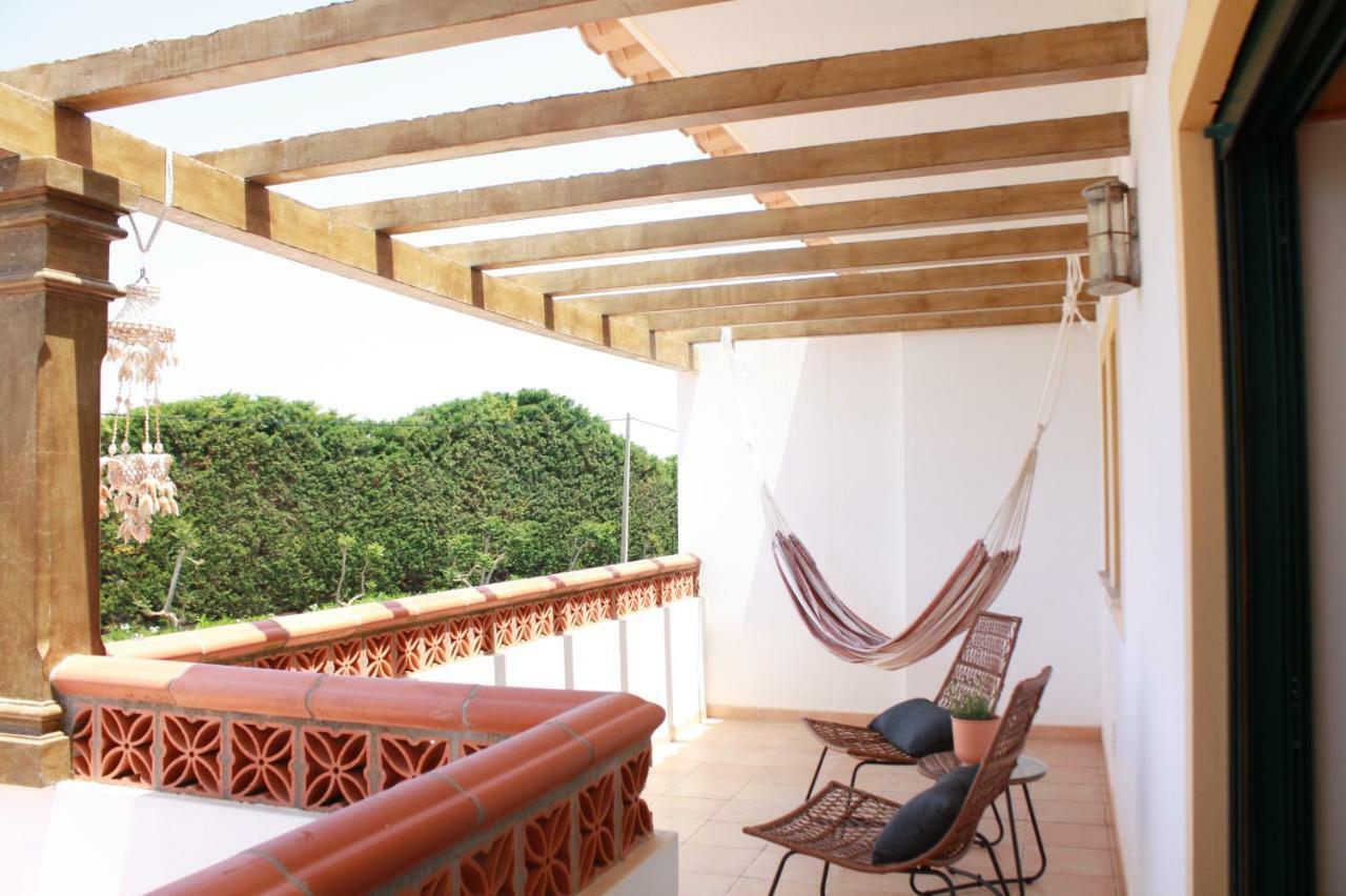 בורגאו Casa Lua Guesthouse מראה חיצוני תמונה